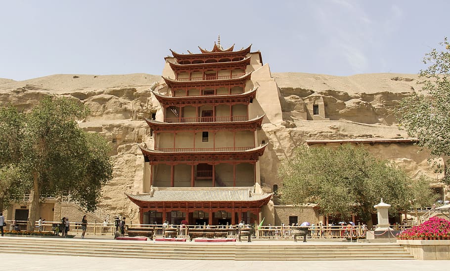 china-gansu-province-dunhuang-the-mogao-caves.jpg